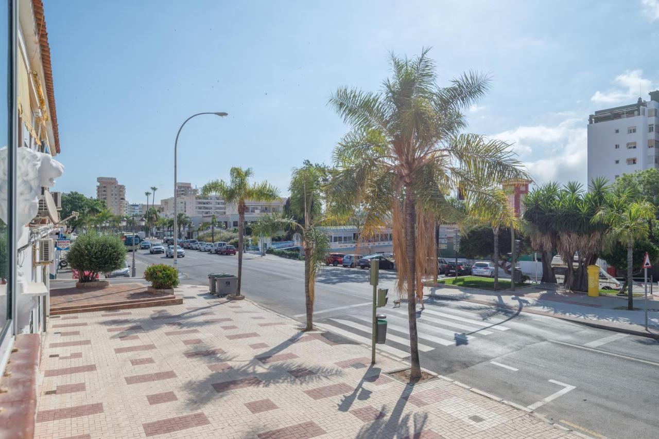 Bianca Chic Studio - Carihuela Beach At 300M Torremolinos Exterior foto